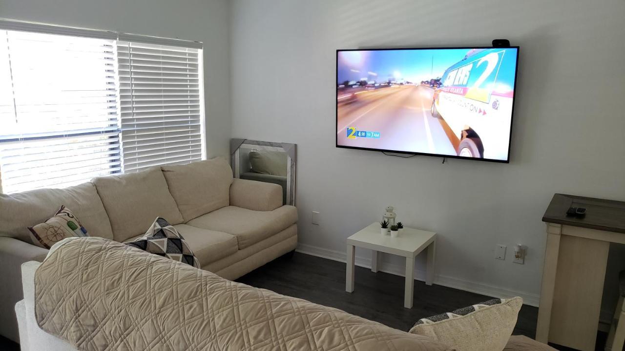 Discover Luxury Condo Steps Away From Celebration Pointe And I-75! Gainesville Zewnętrze zdjęcie