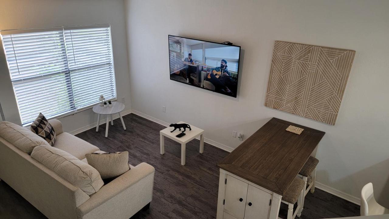 Discover Luxury Condo Steps Away From Celebration Pointe And I-75! Gainesville Zewnętrze zdjęcie